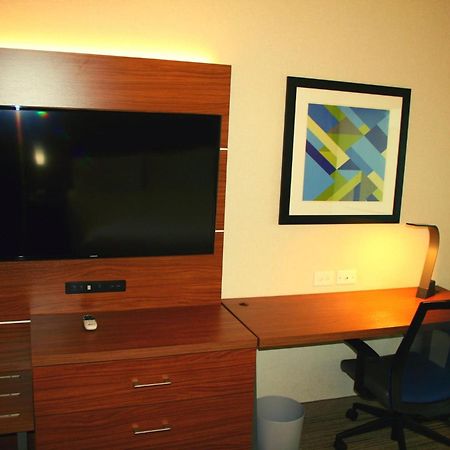 Holiday Inn Express Hotel & Suites Marina By Ihg מראה חיצוני תמונה