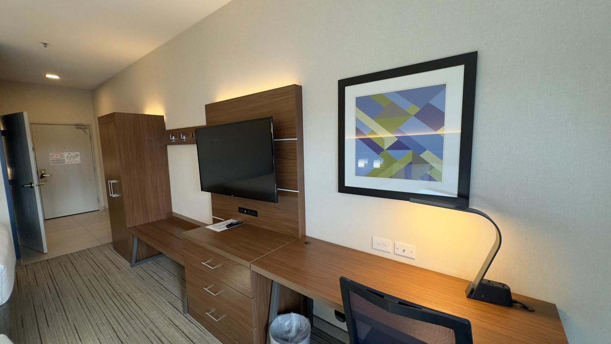 Holiday Inn Express Hotel & Suites Marina By Ihg מראה חיצוני תמונה